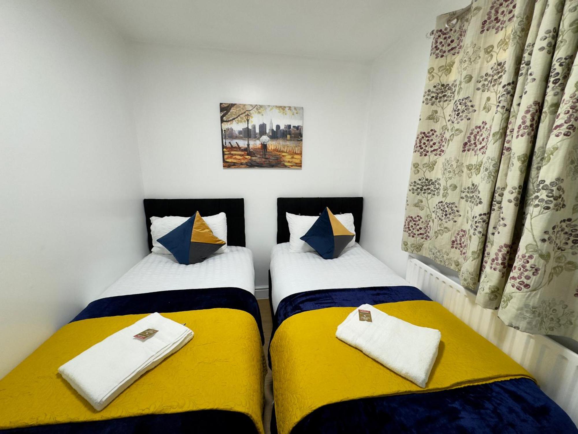 Tower Bridge London, 2 Bedrooms, Reception, Kitchen, Parking エクステリア 写真