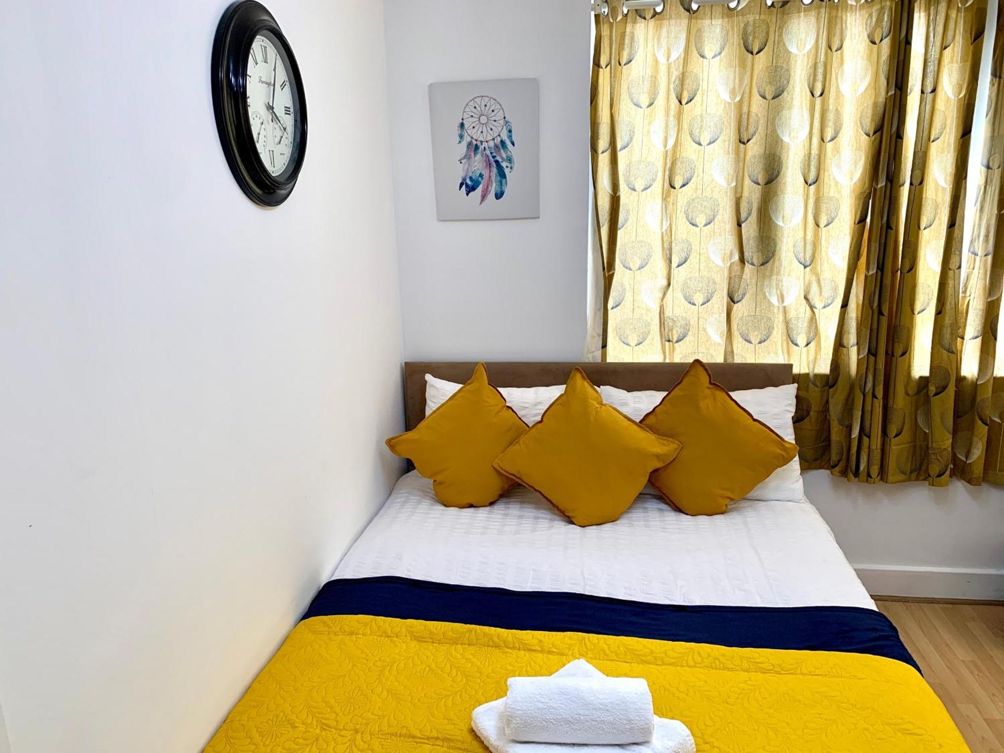 Tower Bridge London, 2 Bedrooms, Reception, Kitchen, Parking エクステリア 写真